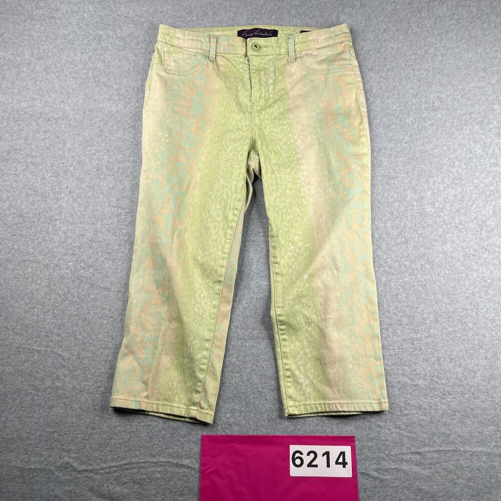 Gloria Vanderbilt Sadie Capri Jeans Womens Size 10 Green Blue Animal Style Print